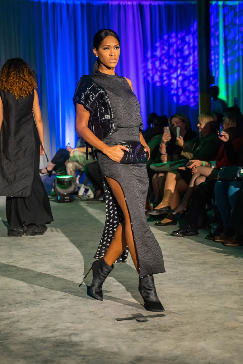 Look 2
